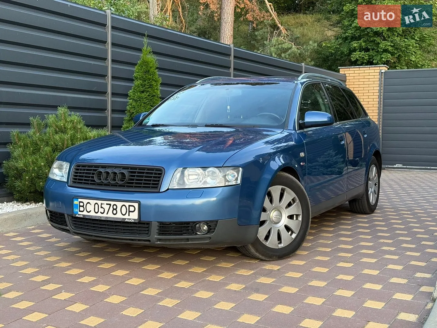 Audi A4, 2001