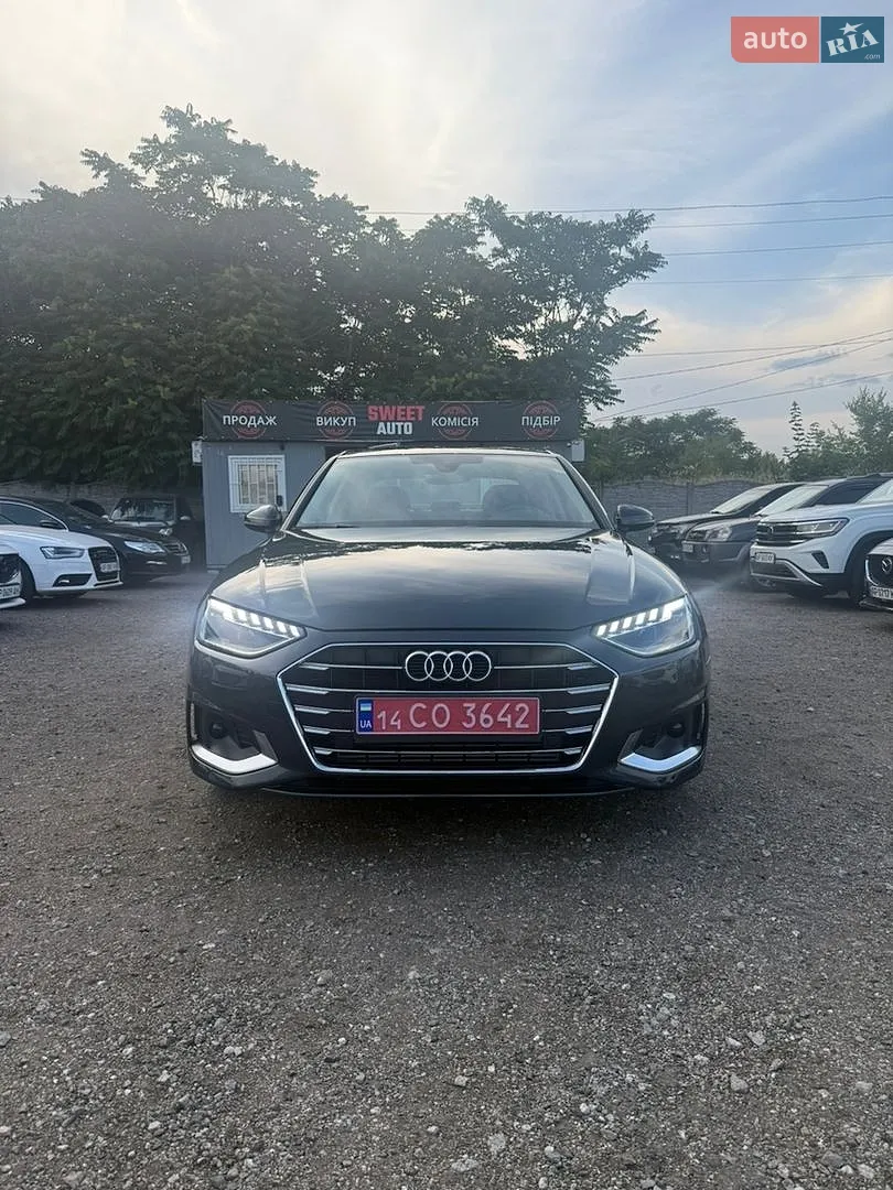 Audi A4, 2022