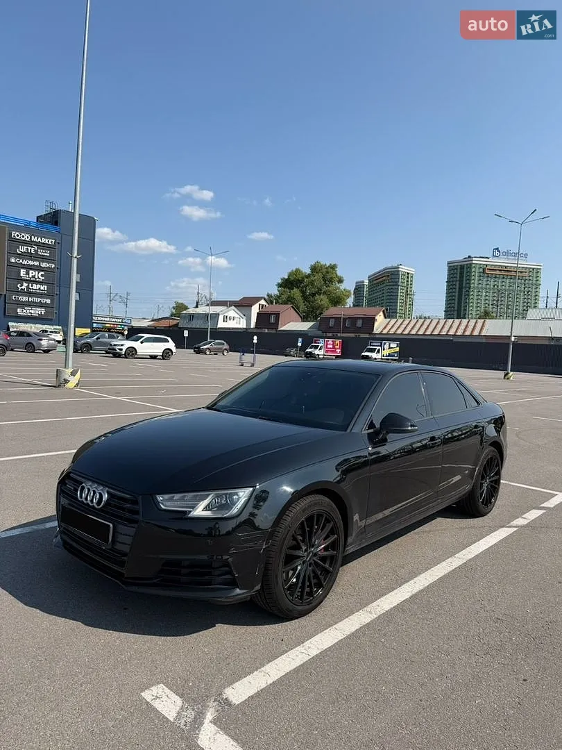 Audi A4, 2016