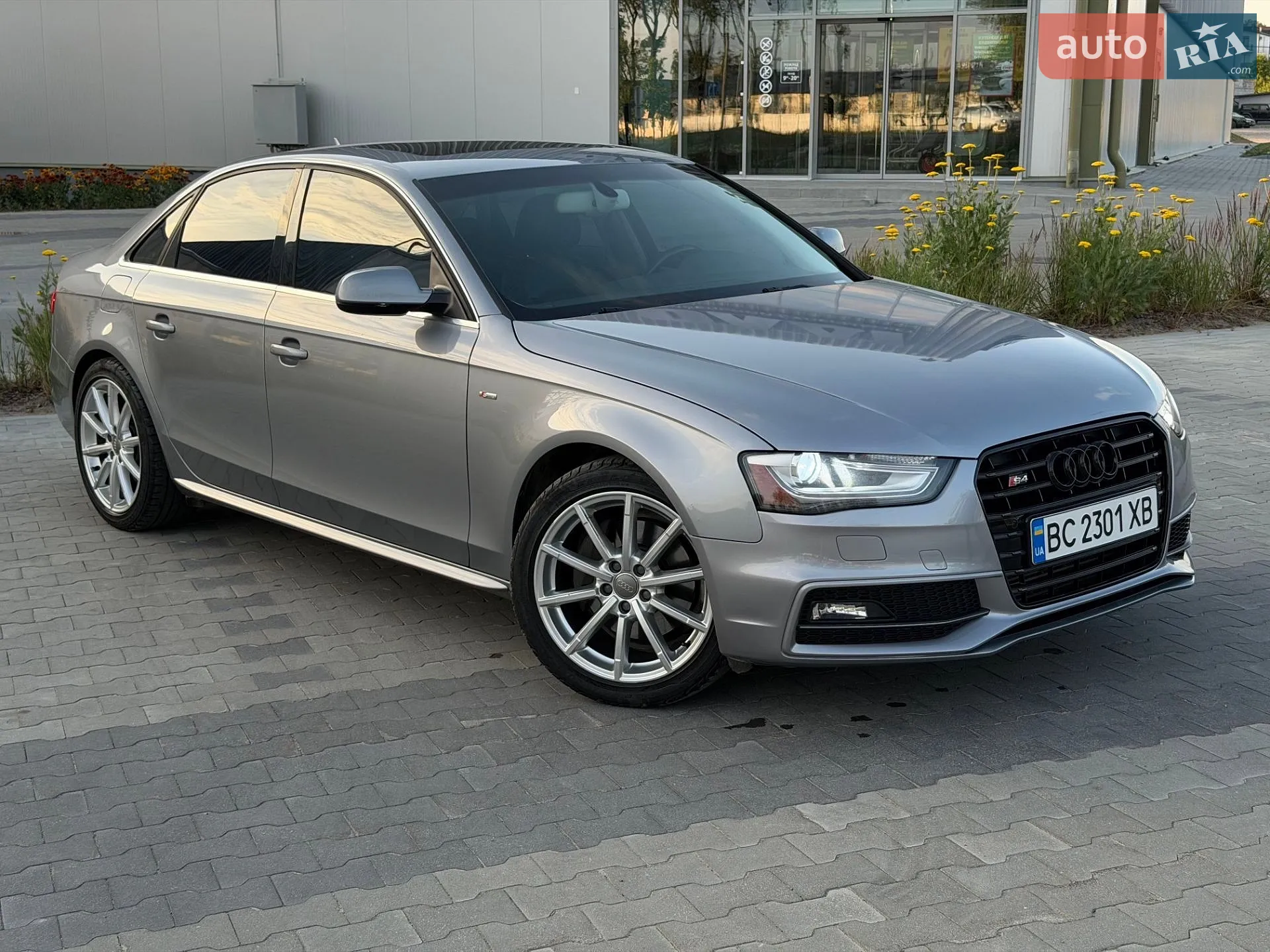 Audi A4, 2015