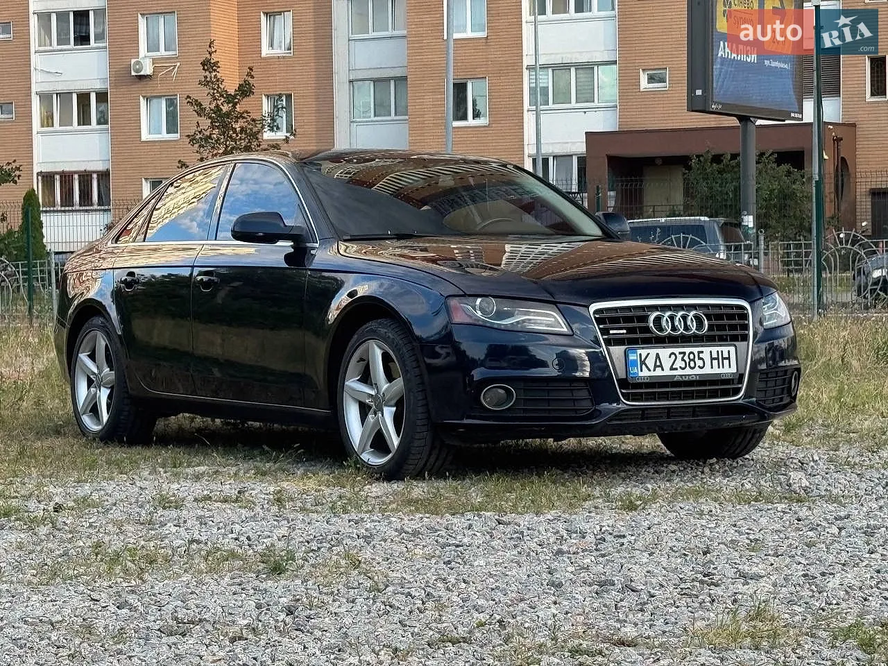 Audi A4, 2011