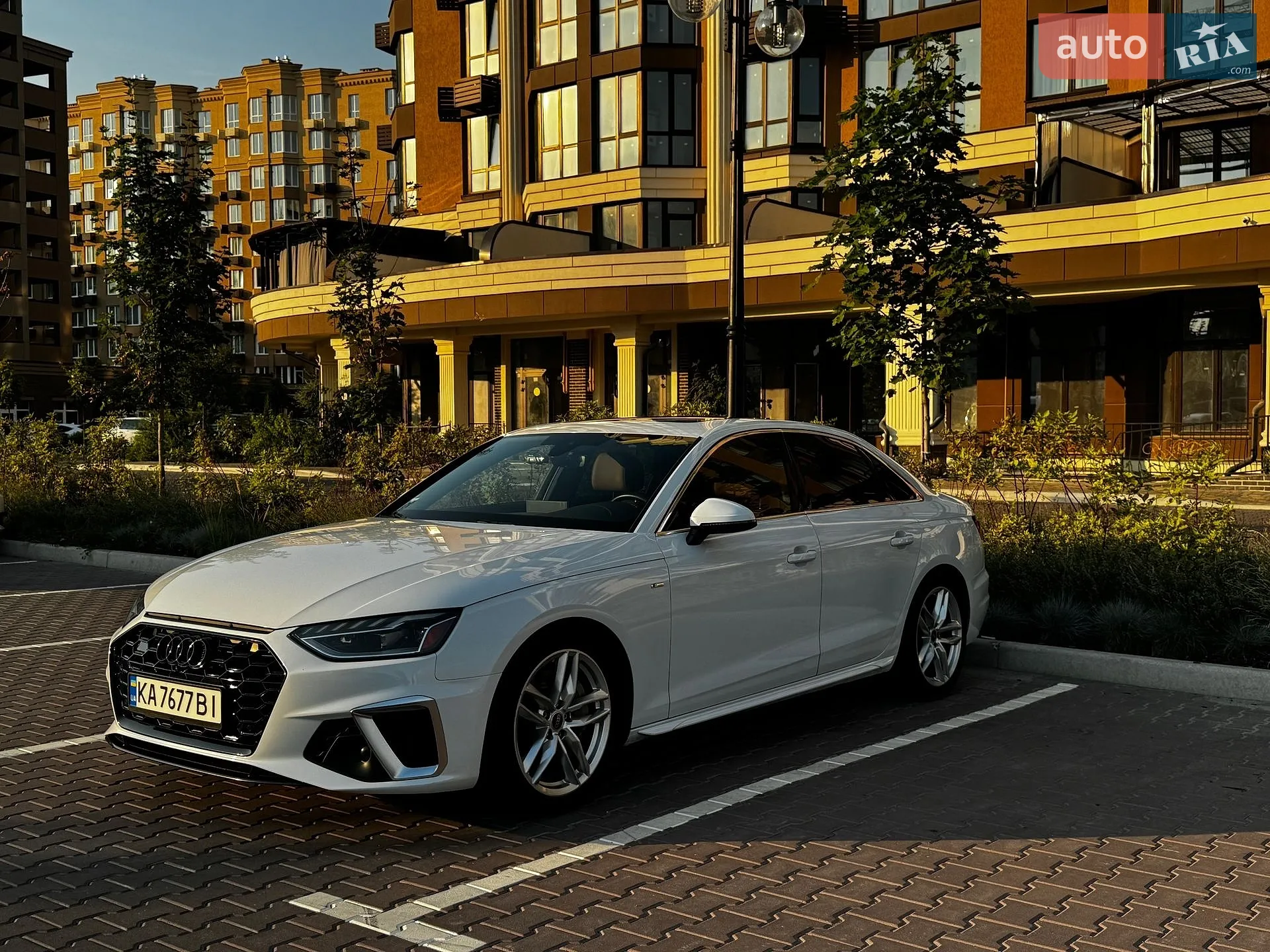 Audi A4, 2022