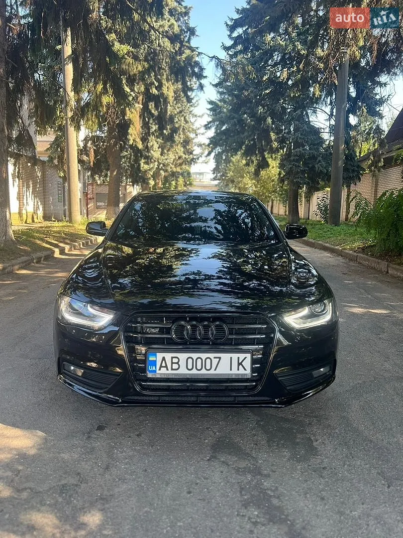 Audi A4, 2012