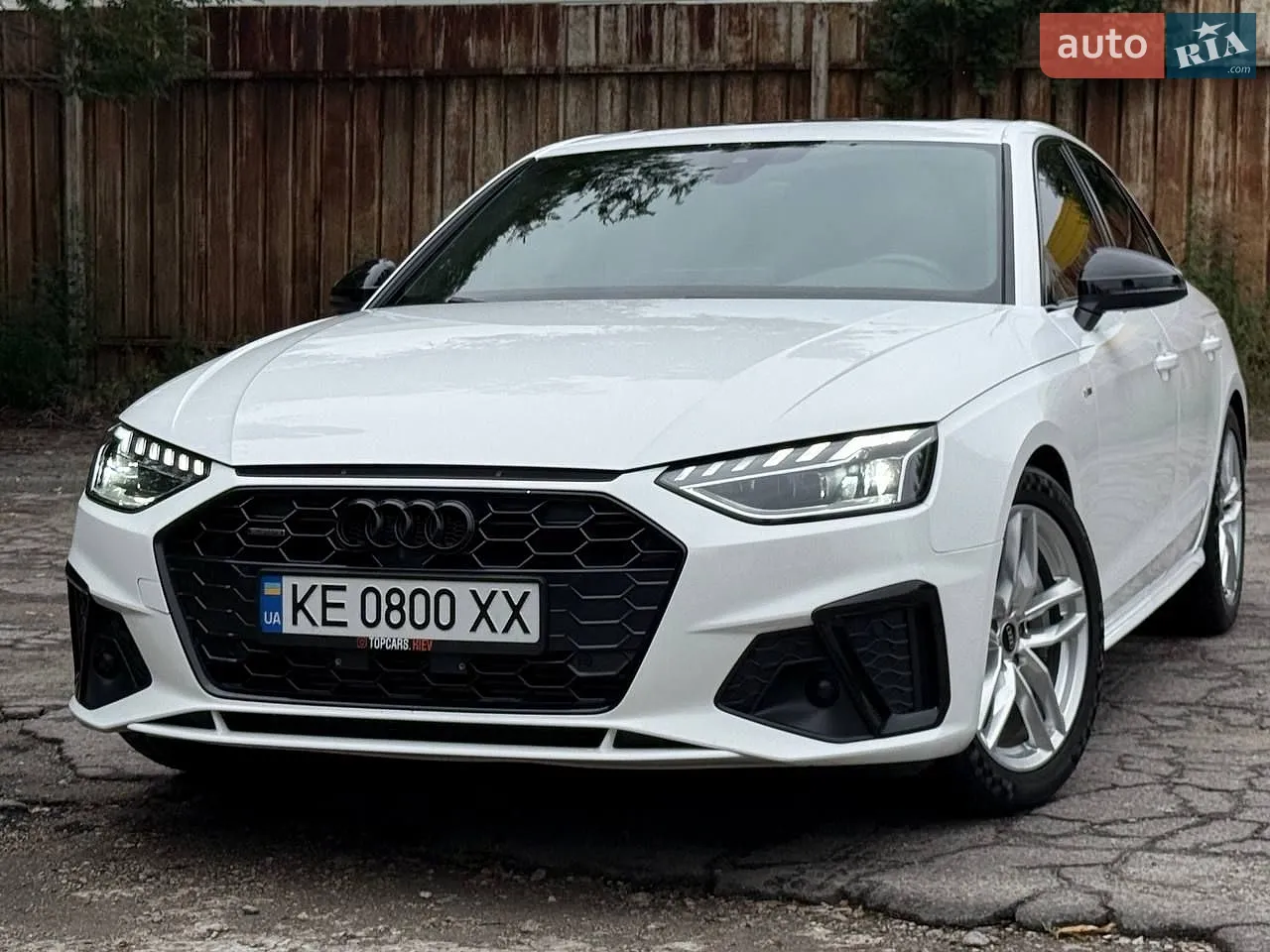 Audi A4, 2022