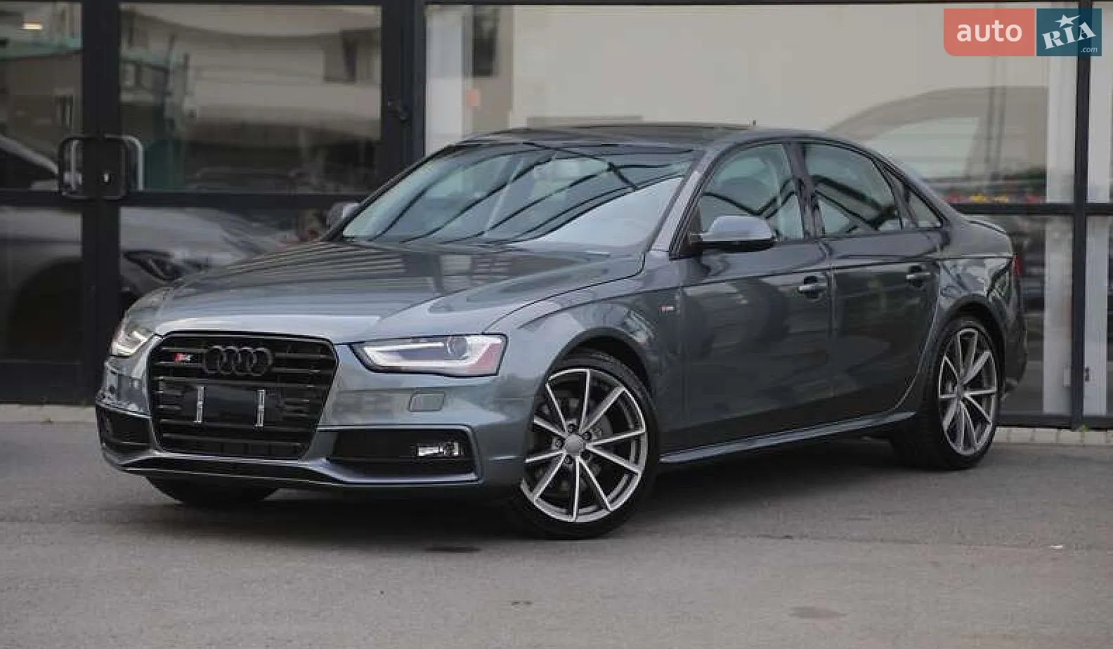 Audi A4, 2015