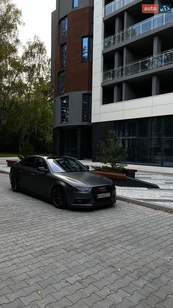 Audi A4, 2012