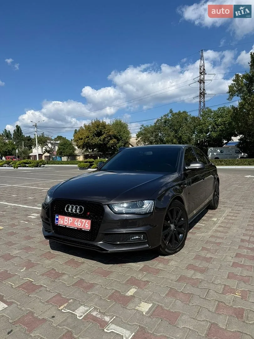 Audi A4, 2015
