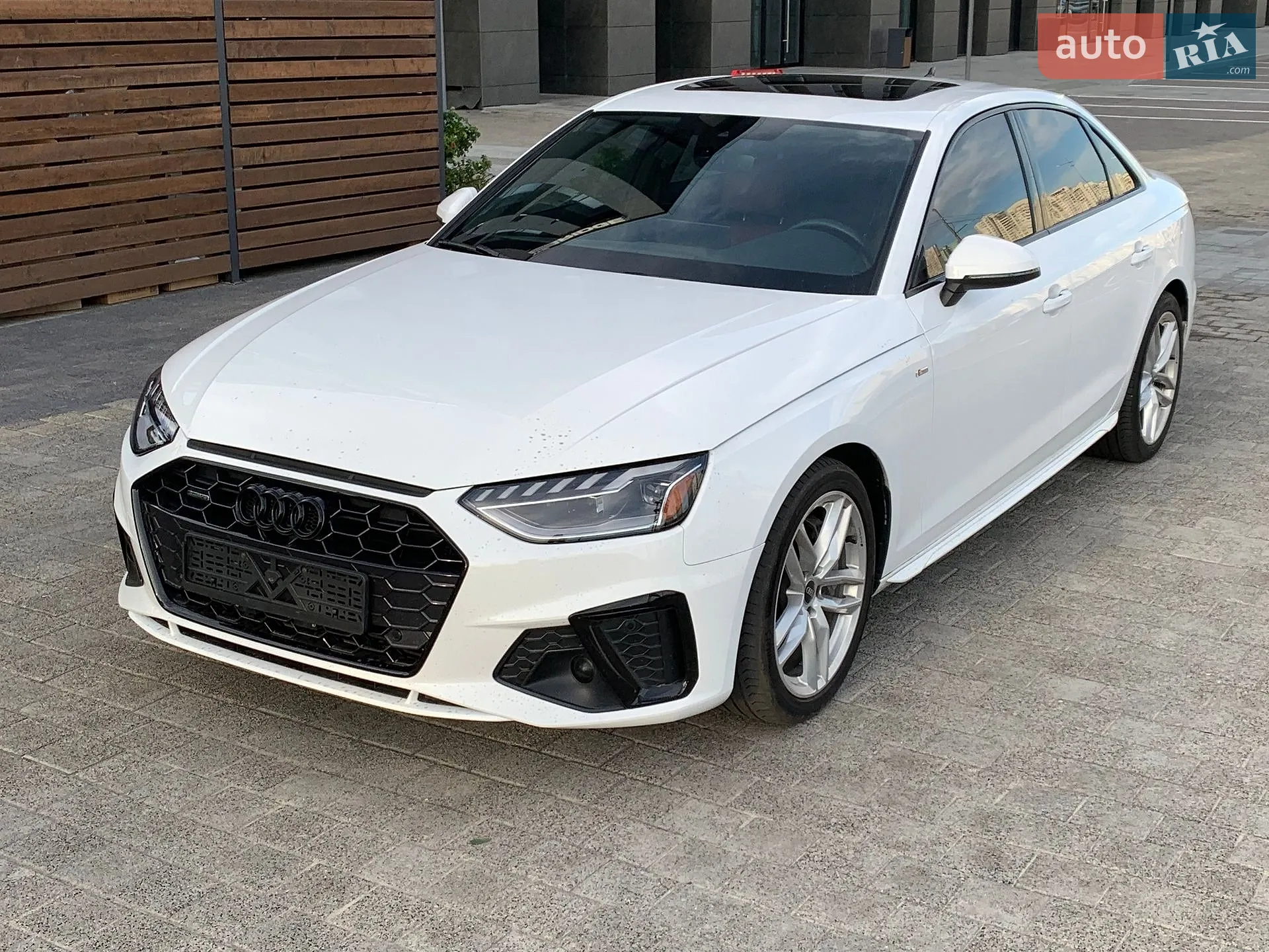 Audi A4, 2023