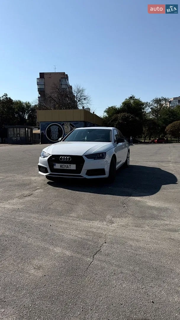 Audi A4, 2017