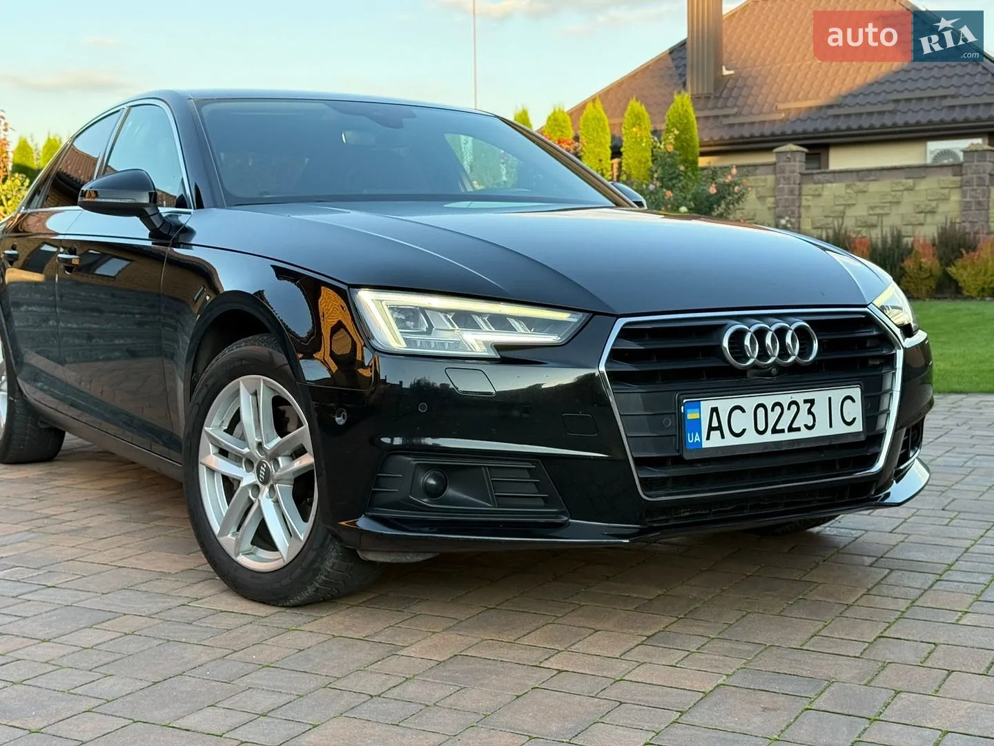 Audi A4, 2016