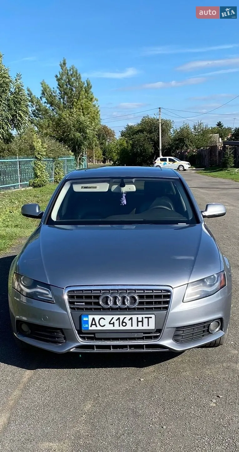 Audi A4, 2011