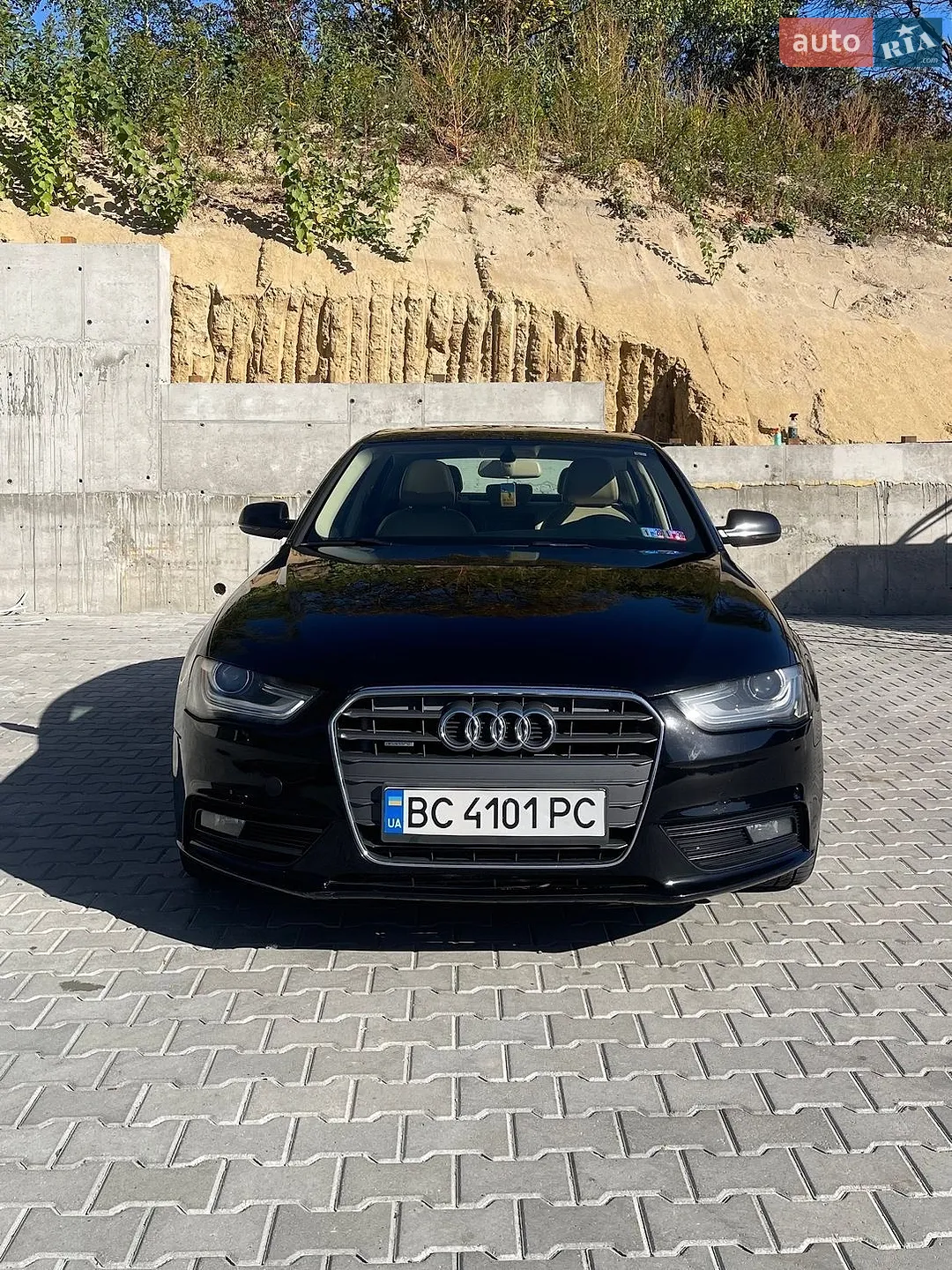 Audi A4, 2012