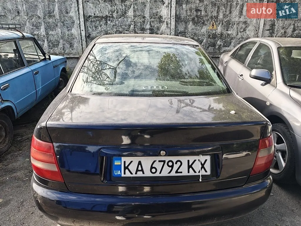 Audi A4, 1996
