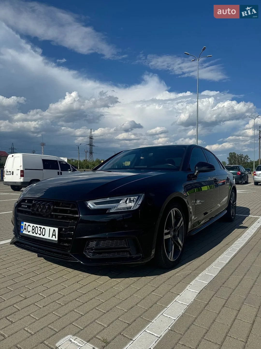 Audi A4, 2016