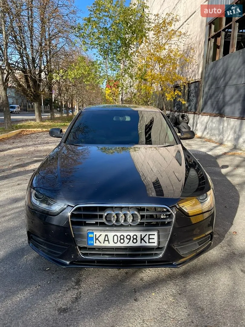 Audi A4, 2013