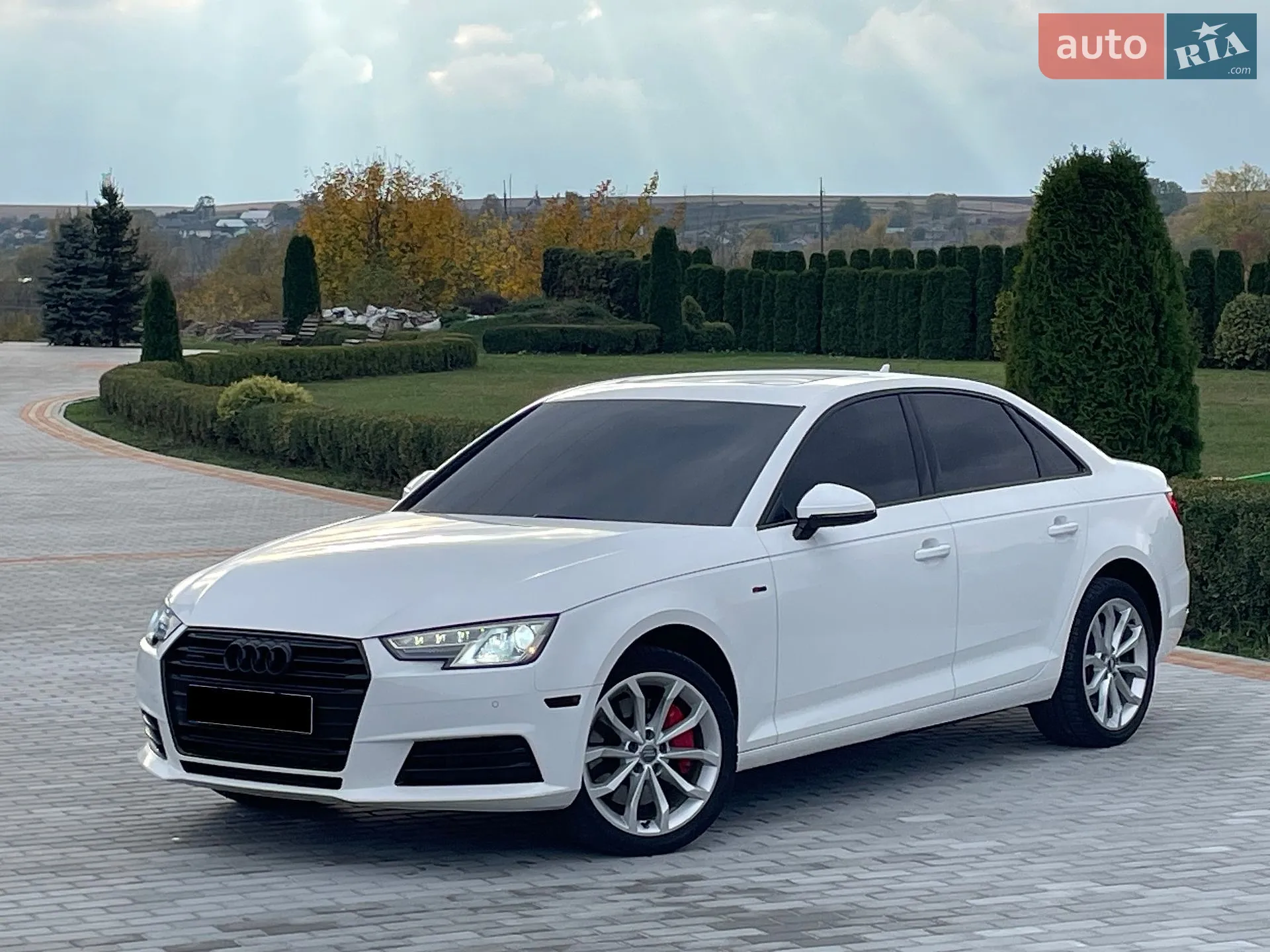 Audi A4, 2016