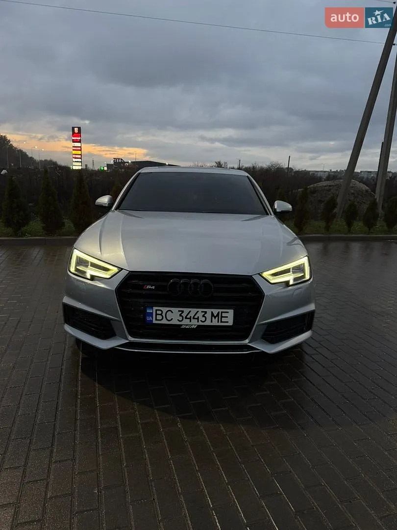 Audi A4, 2018