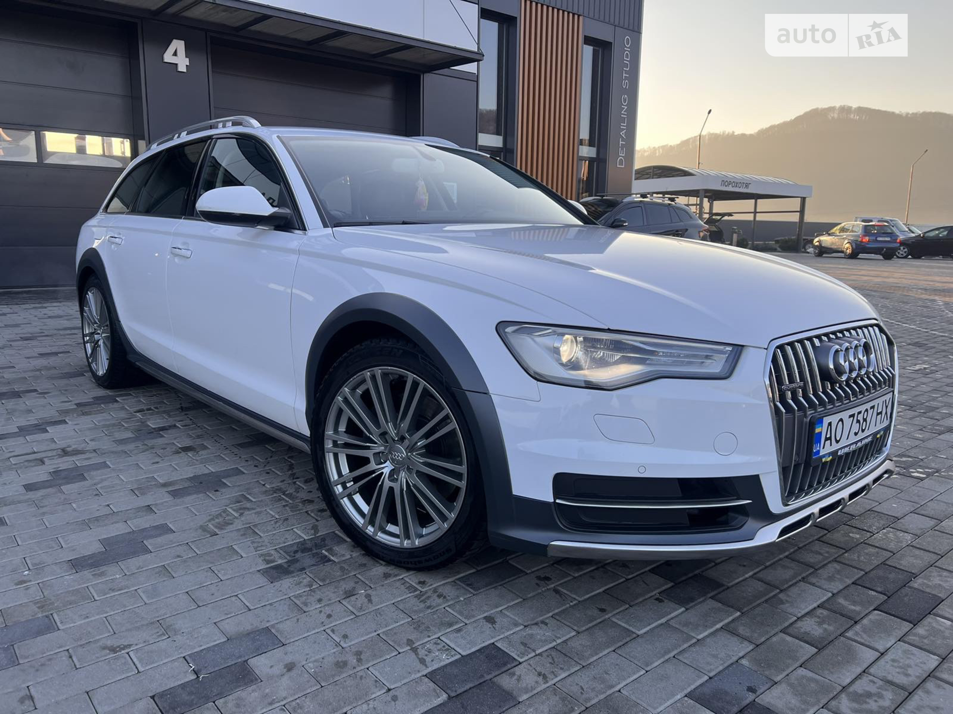 Audi A6 Allroad, 2015