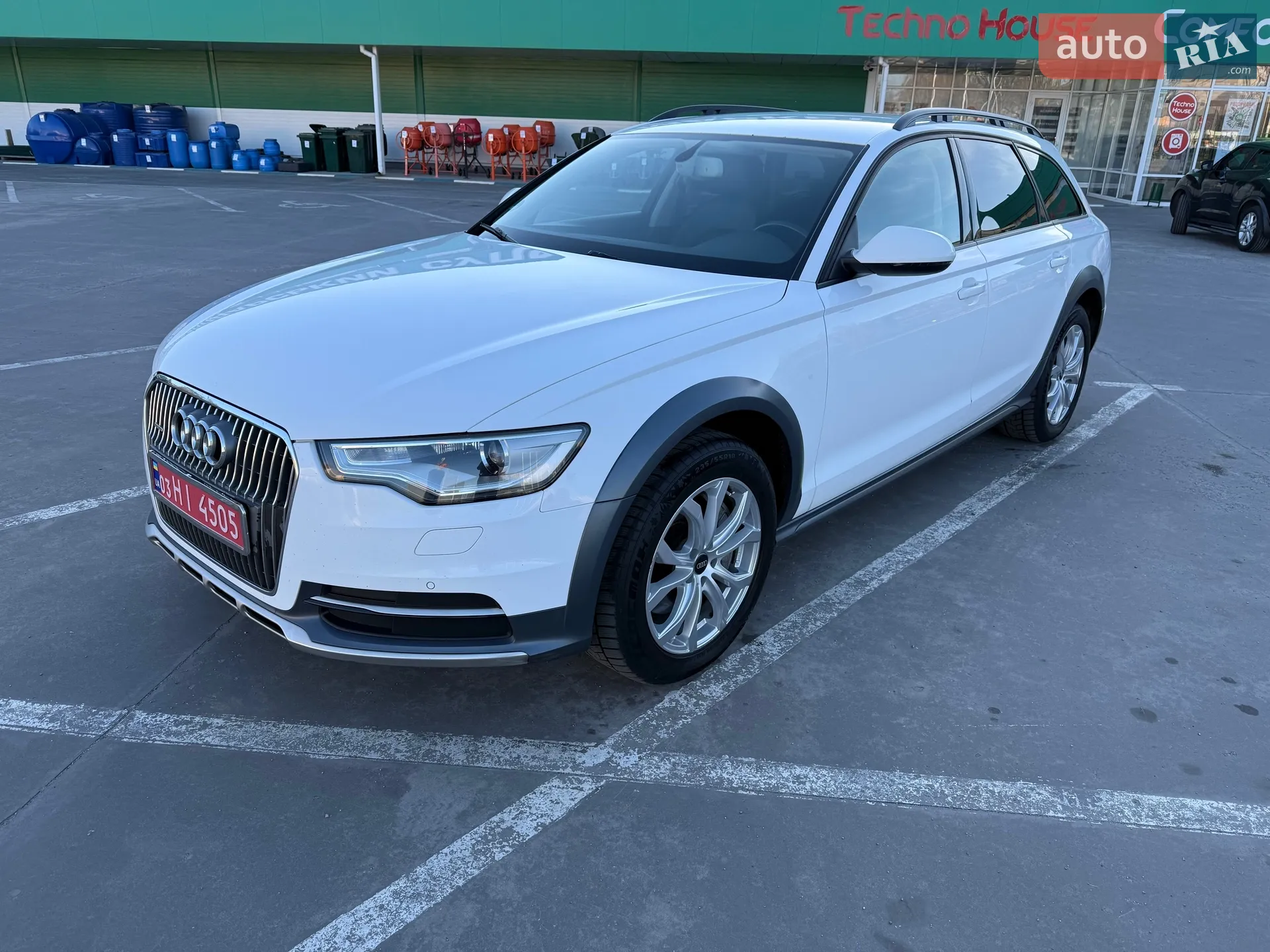 Audi A6 Allroad, 2013
