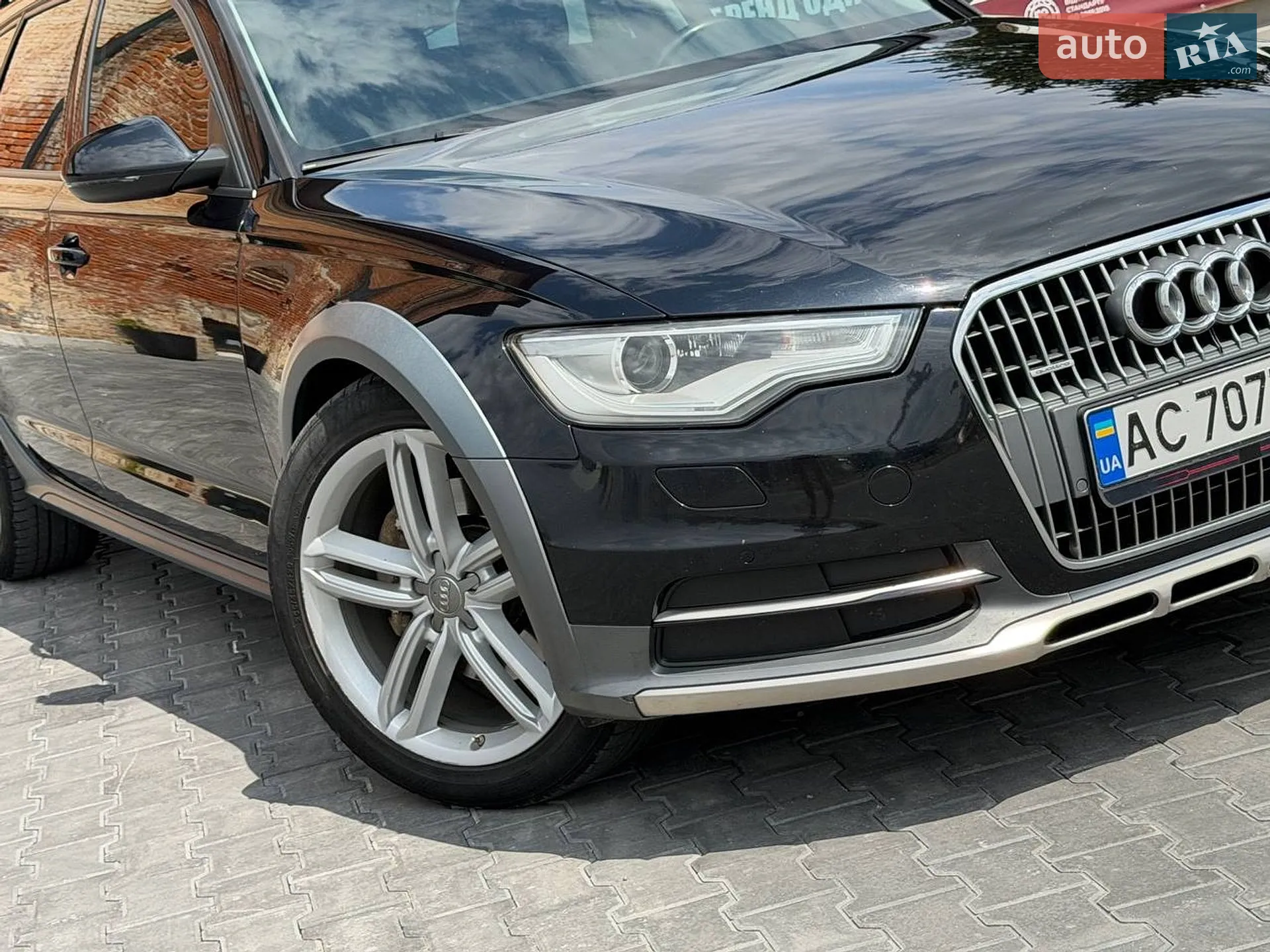 Audi A6 Allroad, 2013