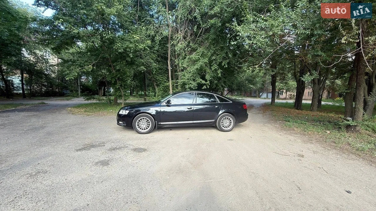 Audi A6 2010 — 1