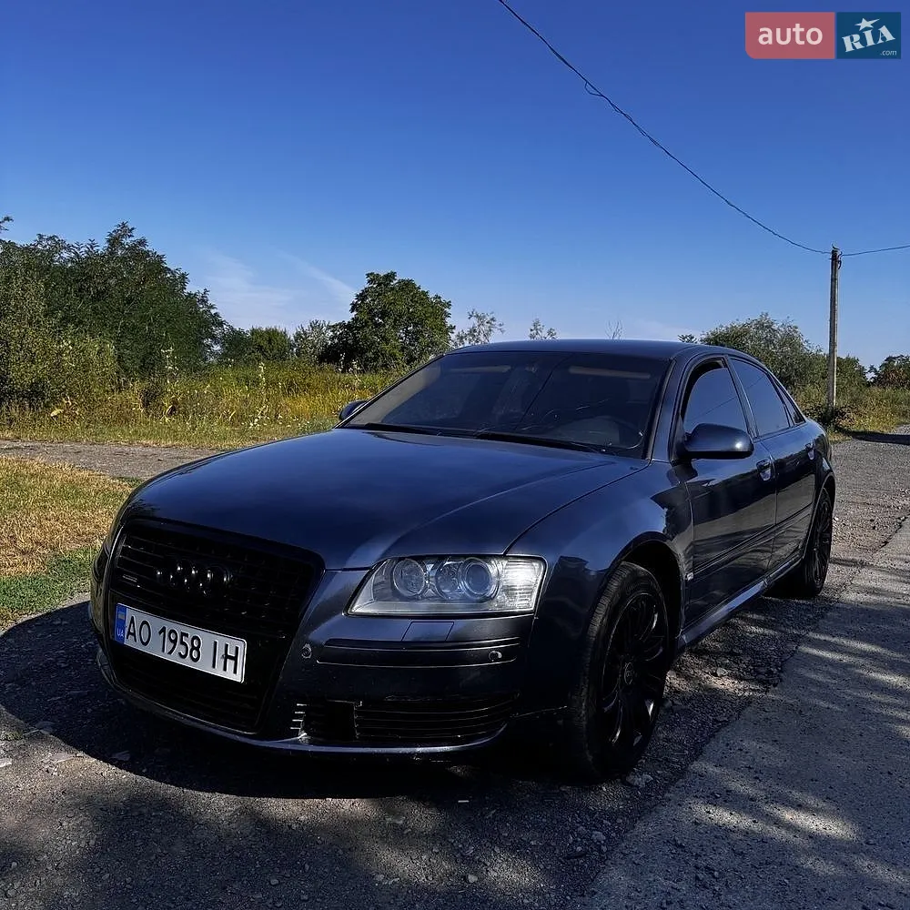 Audi A8, 2003