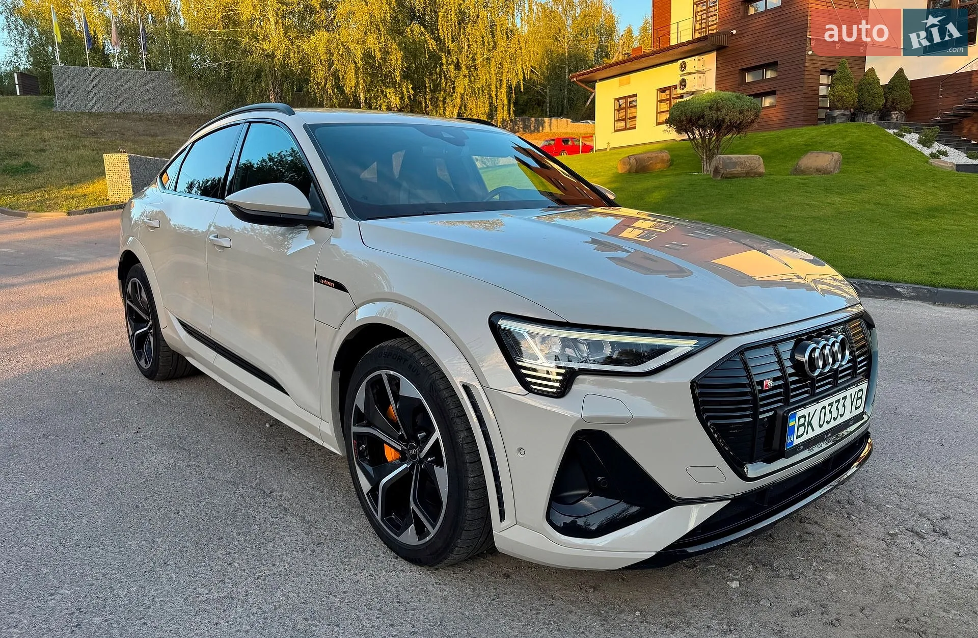 Audi e-tron S Sportback, 2020