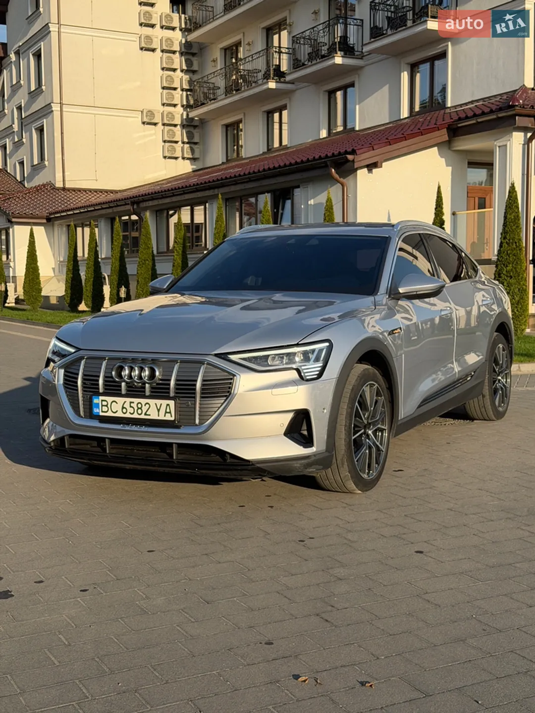 Audi e-tron Sportback, 2020