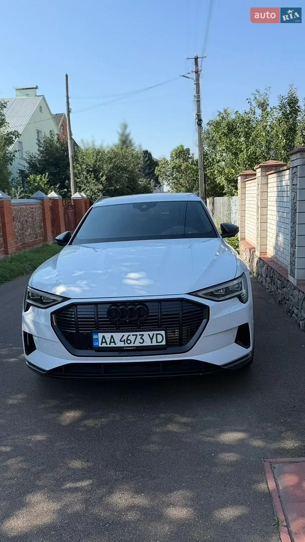 Audi e-tron Sportback, 2022