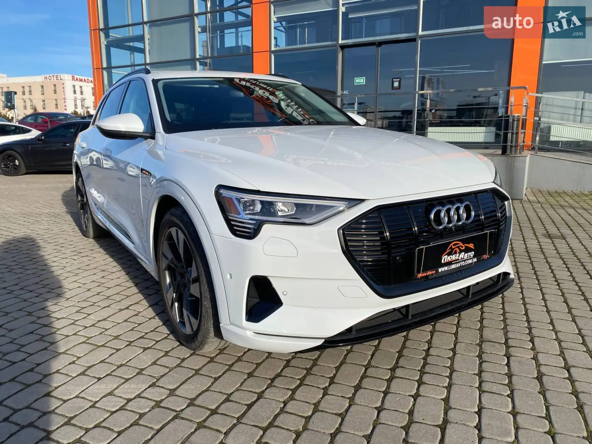Audi e-tron, 2021