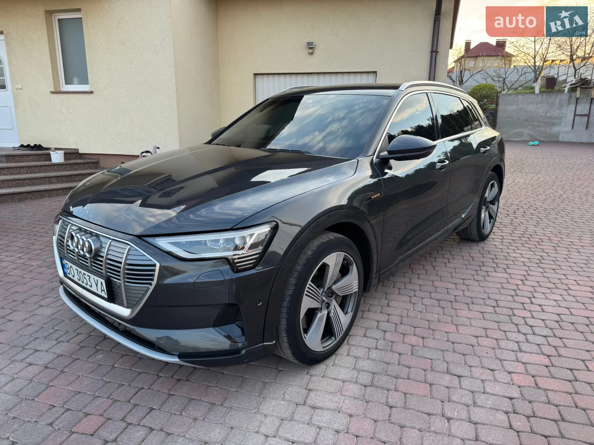 Audi e-tron, 2019