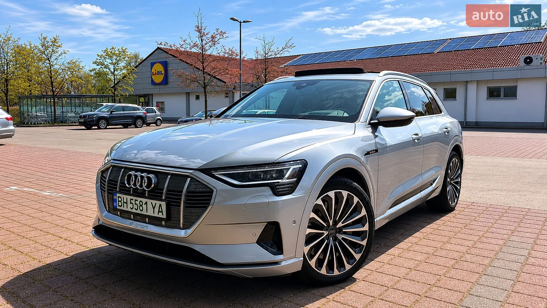 Audi e-tron, 2019