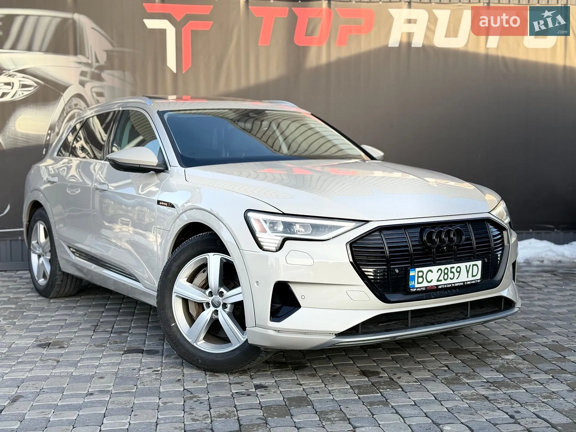 Audi e-tron, 2019