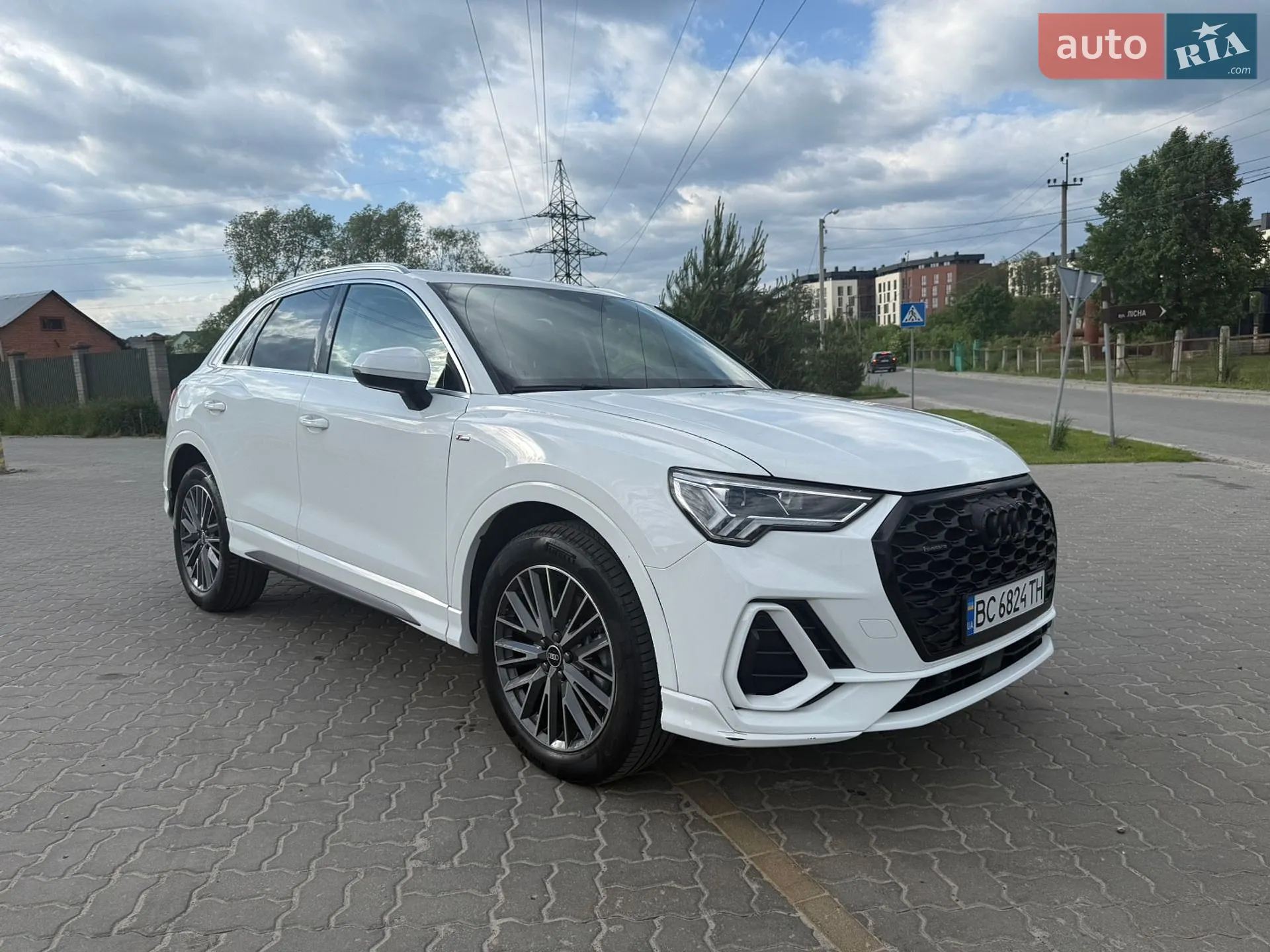 Audi Q3, 2023