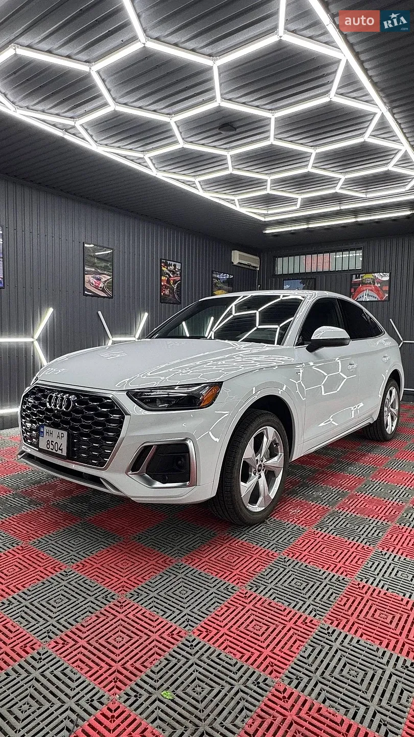 Audi Q5 Sportback, 2025