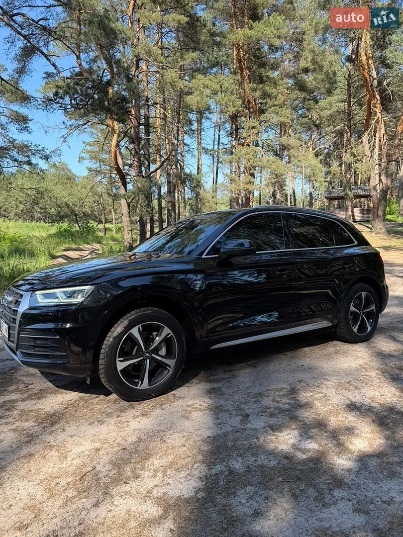 Audi Q5 2017 — 1