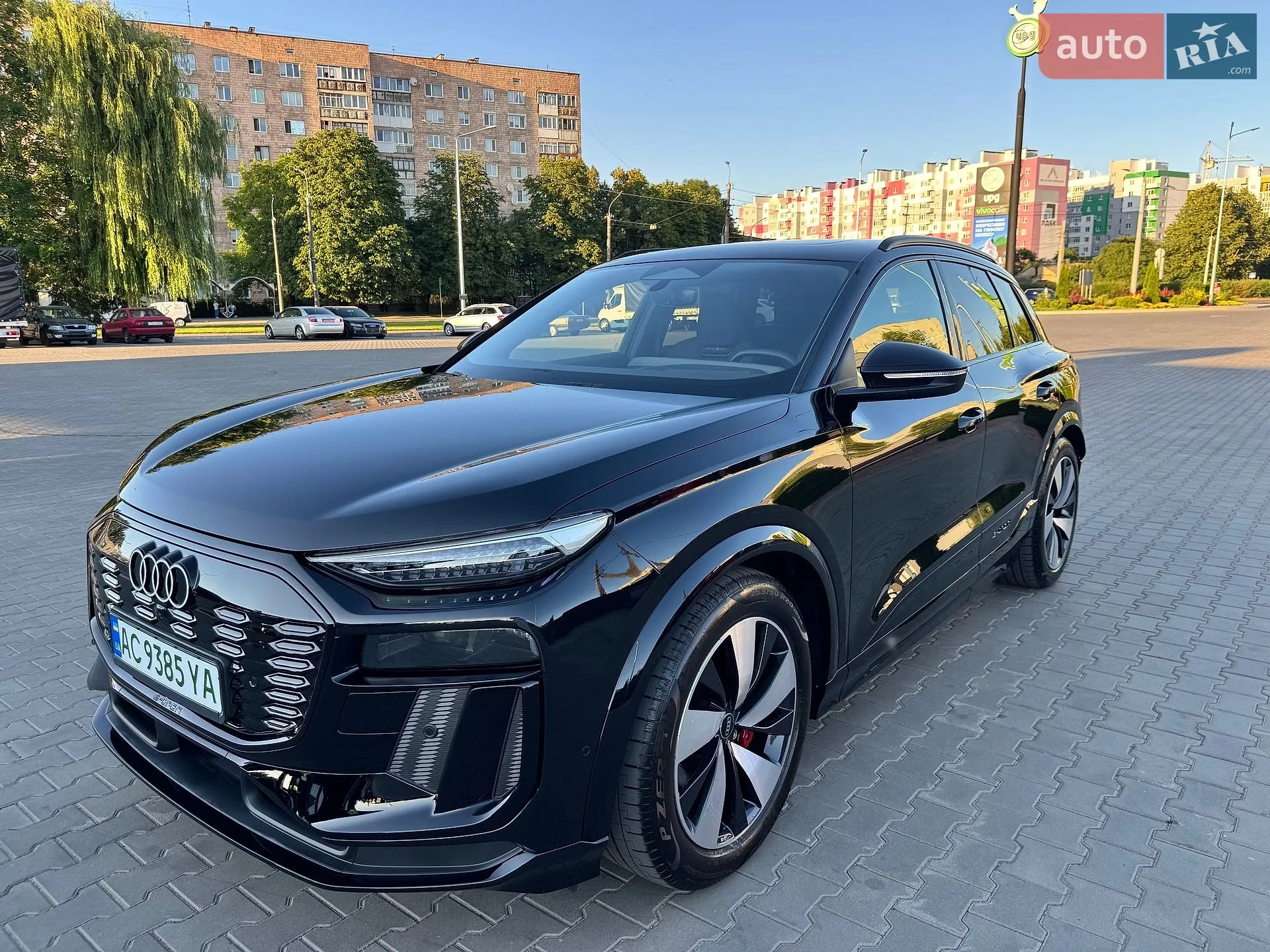 Audi Q6 e-tron, 2024