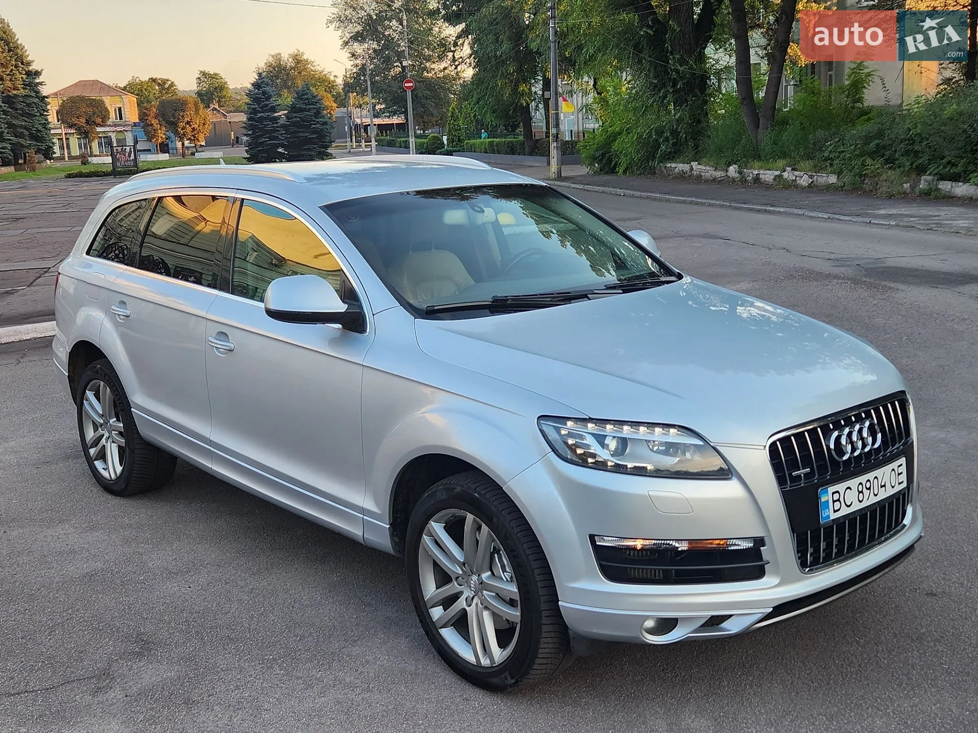 Audi Q7 2010 — 1