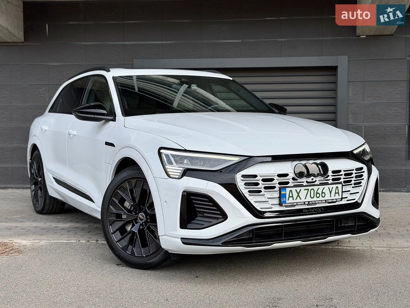 Audi Q8 e-tron, 2024