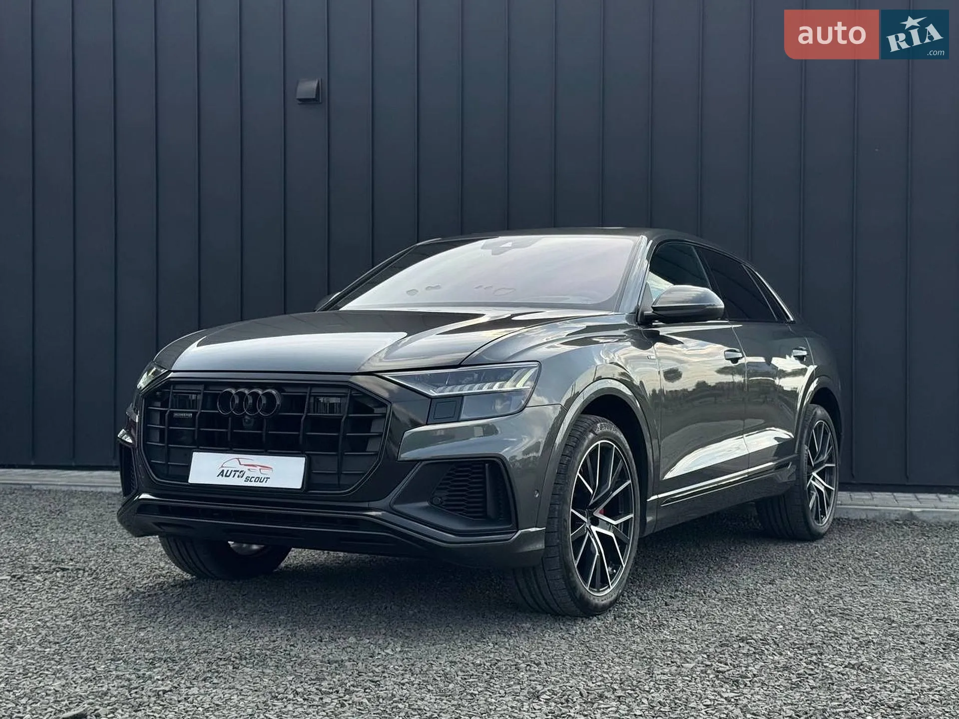 Audi Q8, 2020