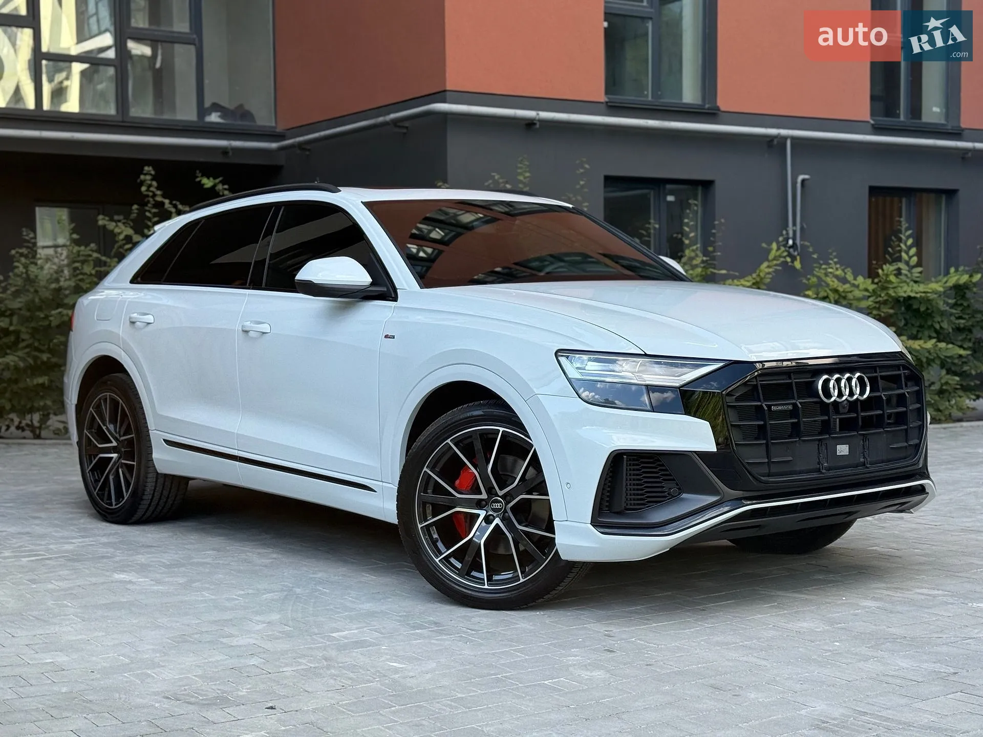Audi Q8, 2022