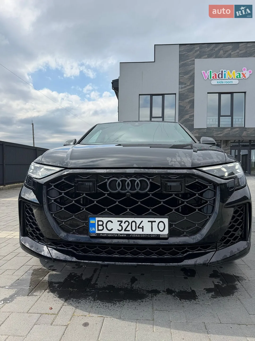 Audi RS Q8, 2025