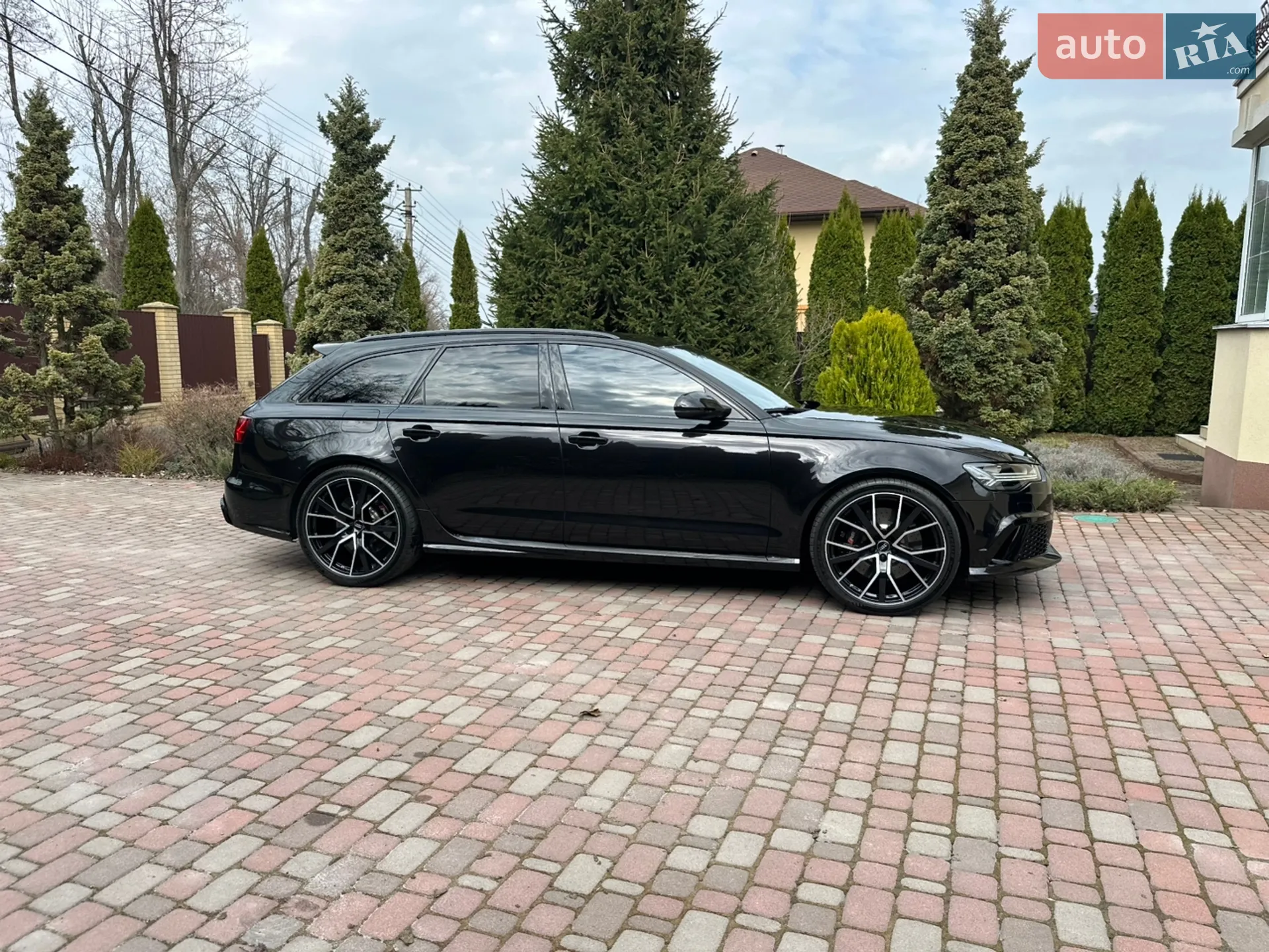 Audi RS6, 2016