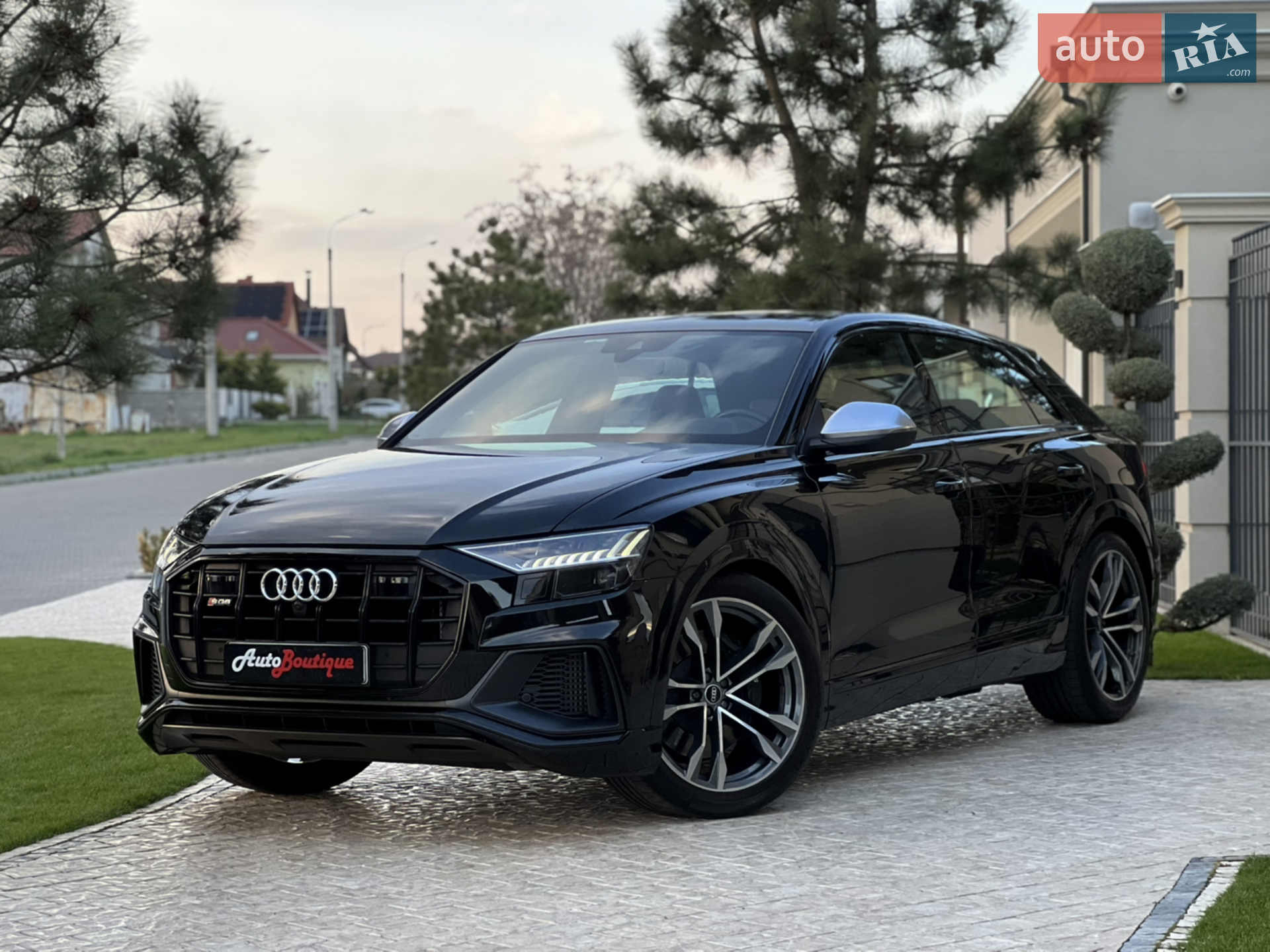 Audi SQ8, 2021