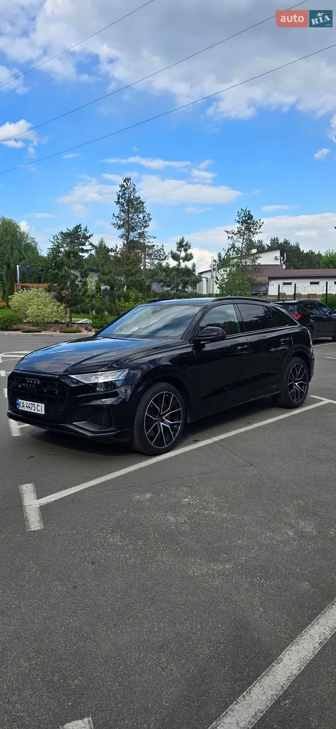 Audi SQ8, 2021