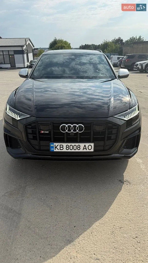 Audi SQ8, 2021
