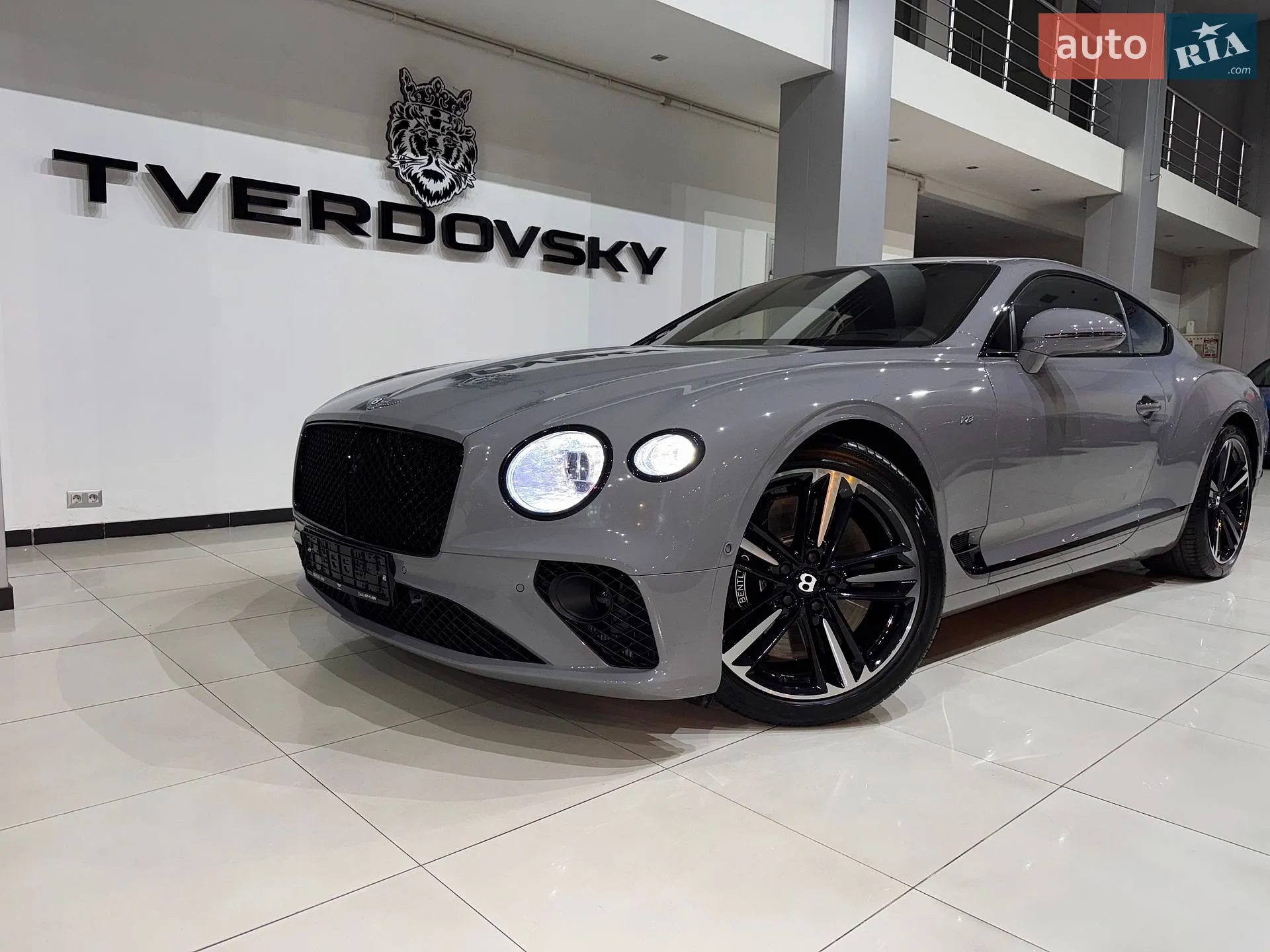 Bentley Continental GT, 2022