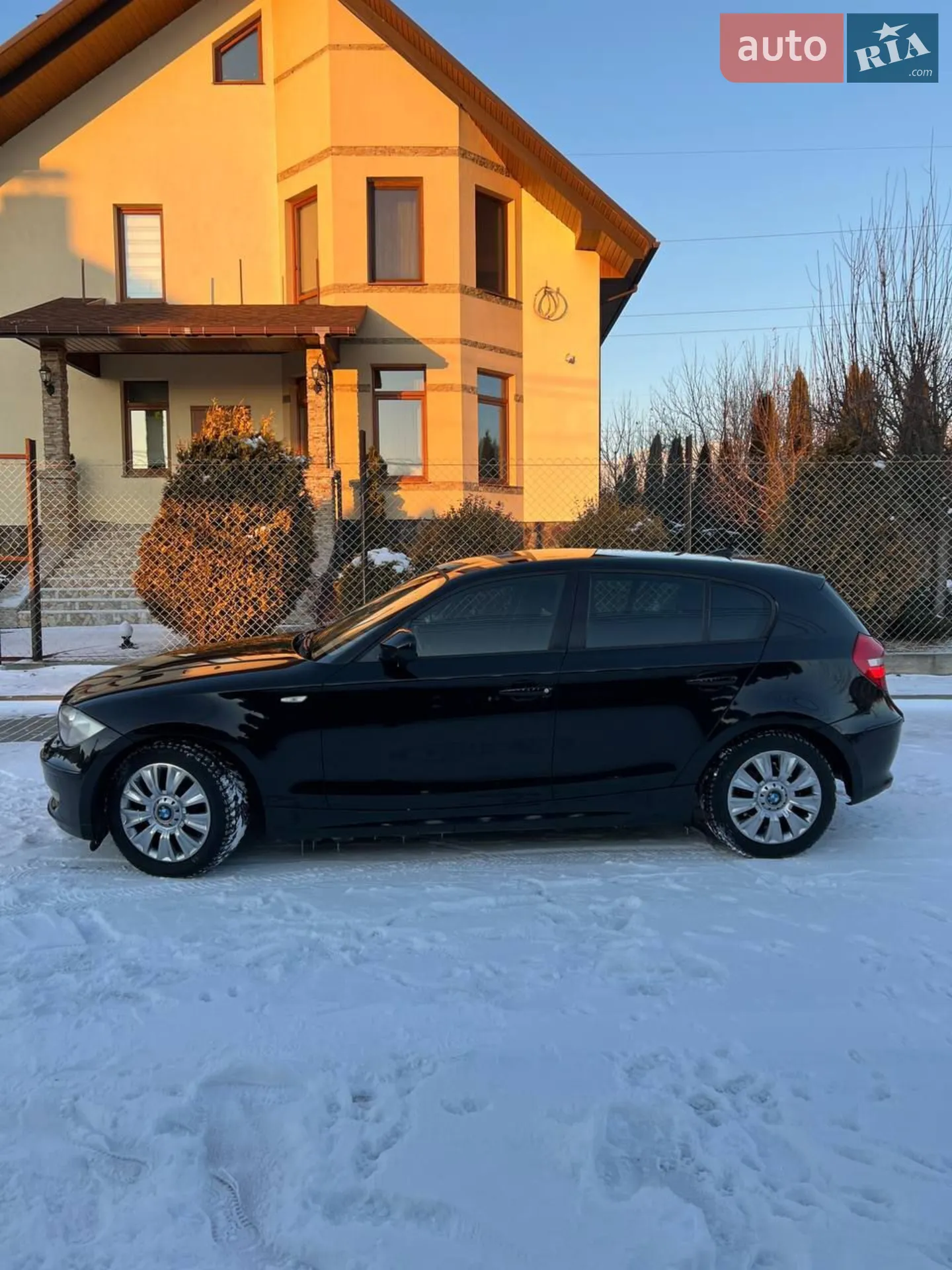 BMW 1 Series, 2011