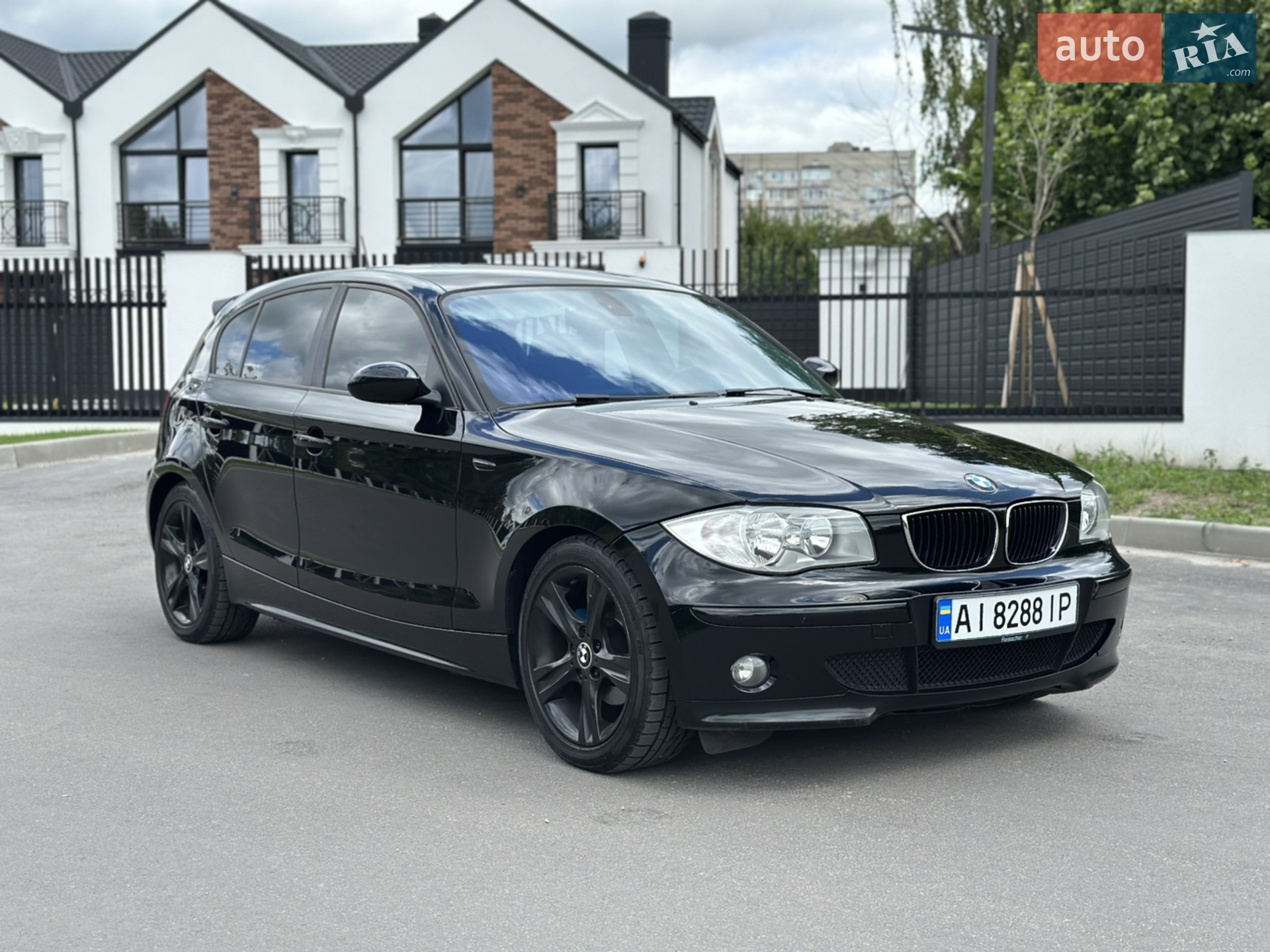 BMW 1 Series, 2005