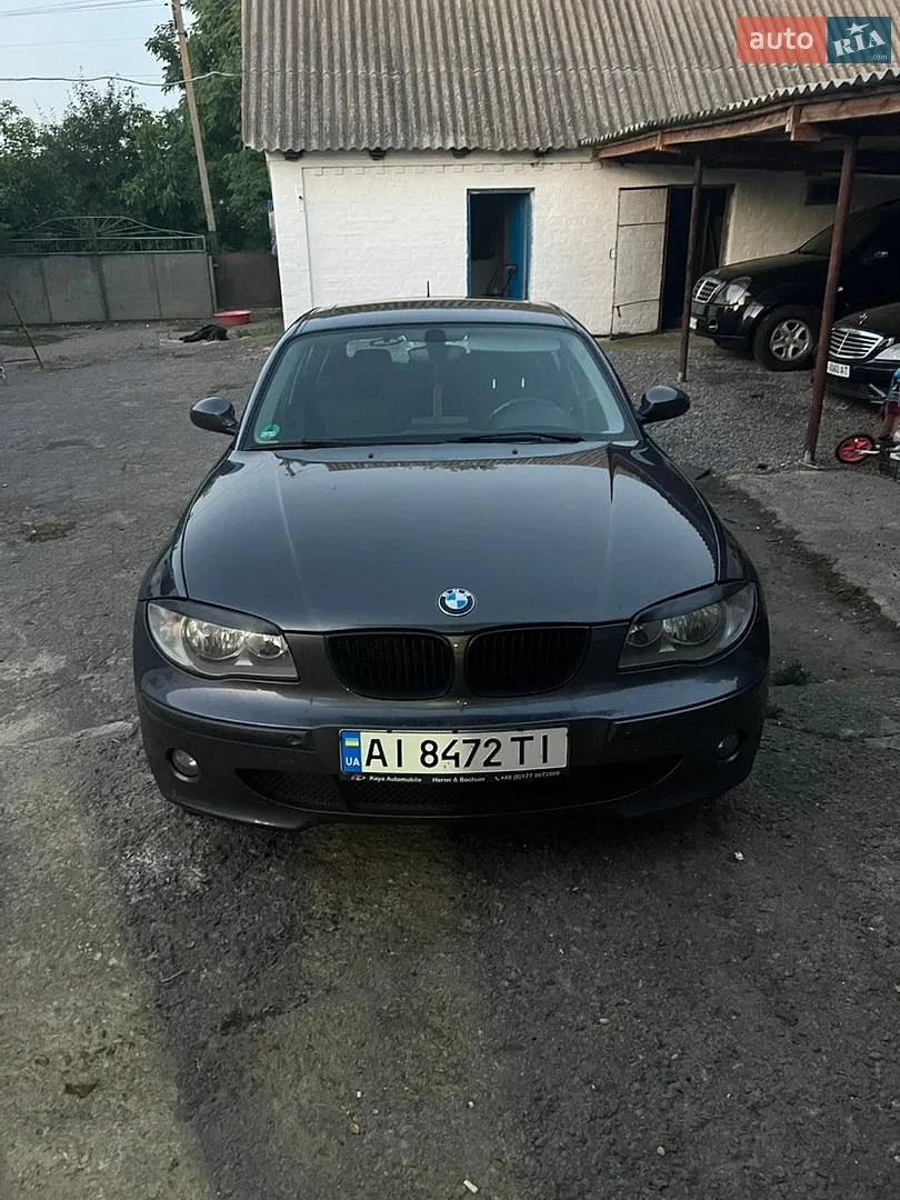 BMW 1 Series, 2004
